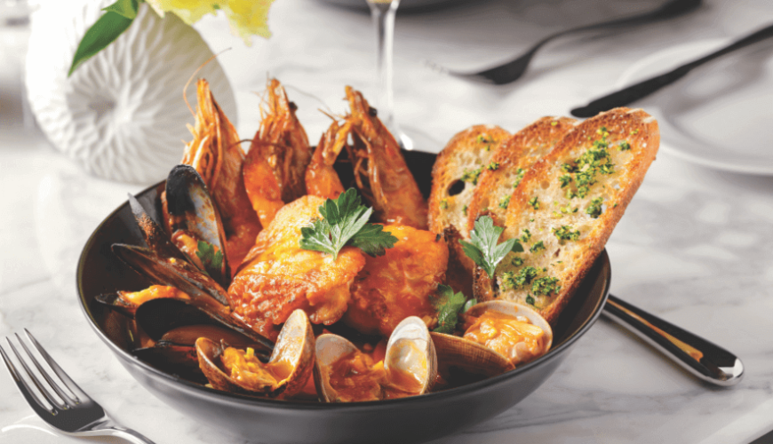 Cioppino at Halekulani Bakery & Restaurant