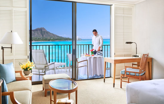 Halekulani's Diamond Head Ocean Prime guestroom