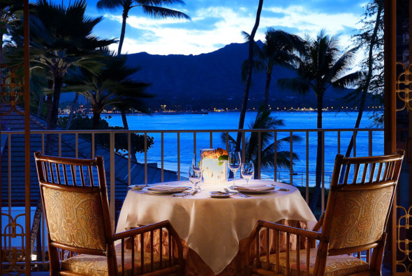 Fine dining in Waikiki at La Mer