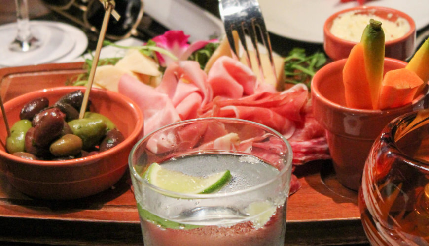 Appetizers and after dinner drinks at Lewers Lounge