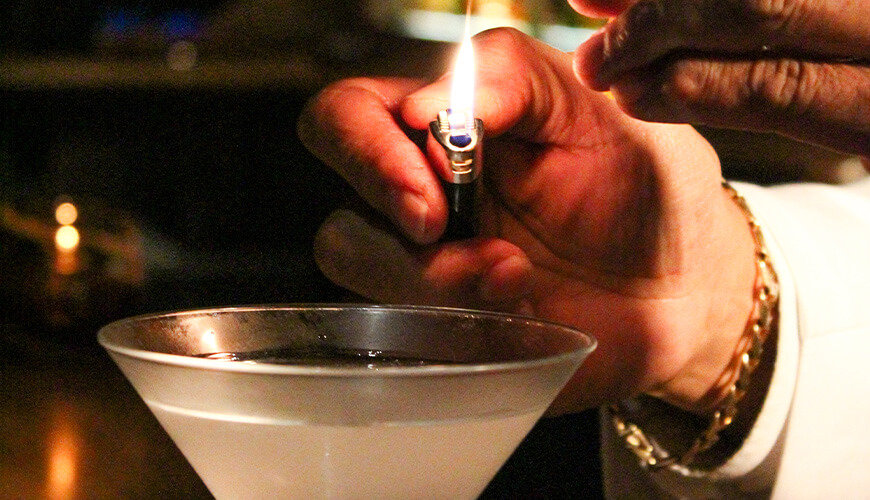 Sophisticated cocktails at Lewers Lounge