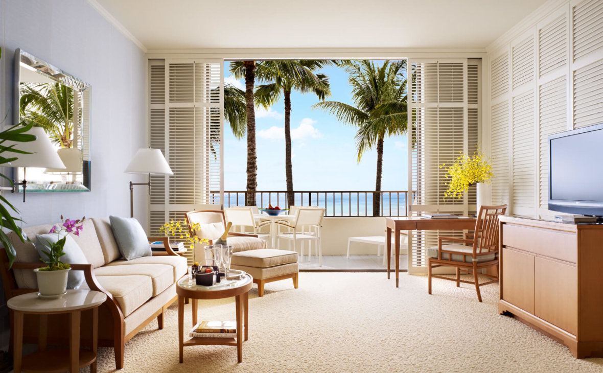 Enjoy the extra space in Halekulani's expansive suites