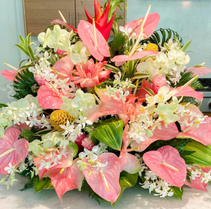 Deluxe Tropical Arrangement