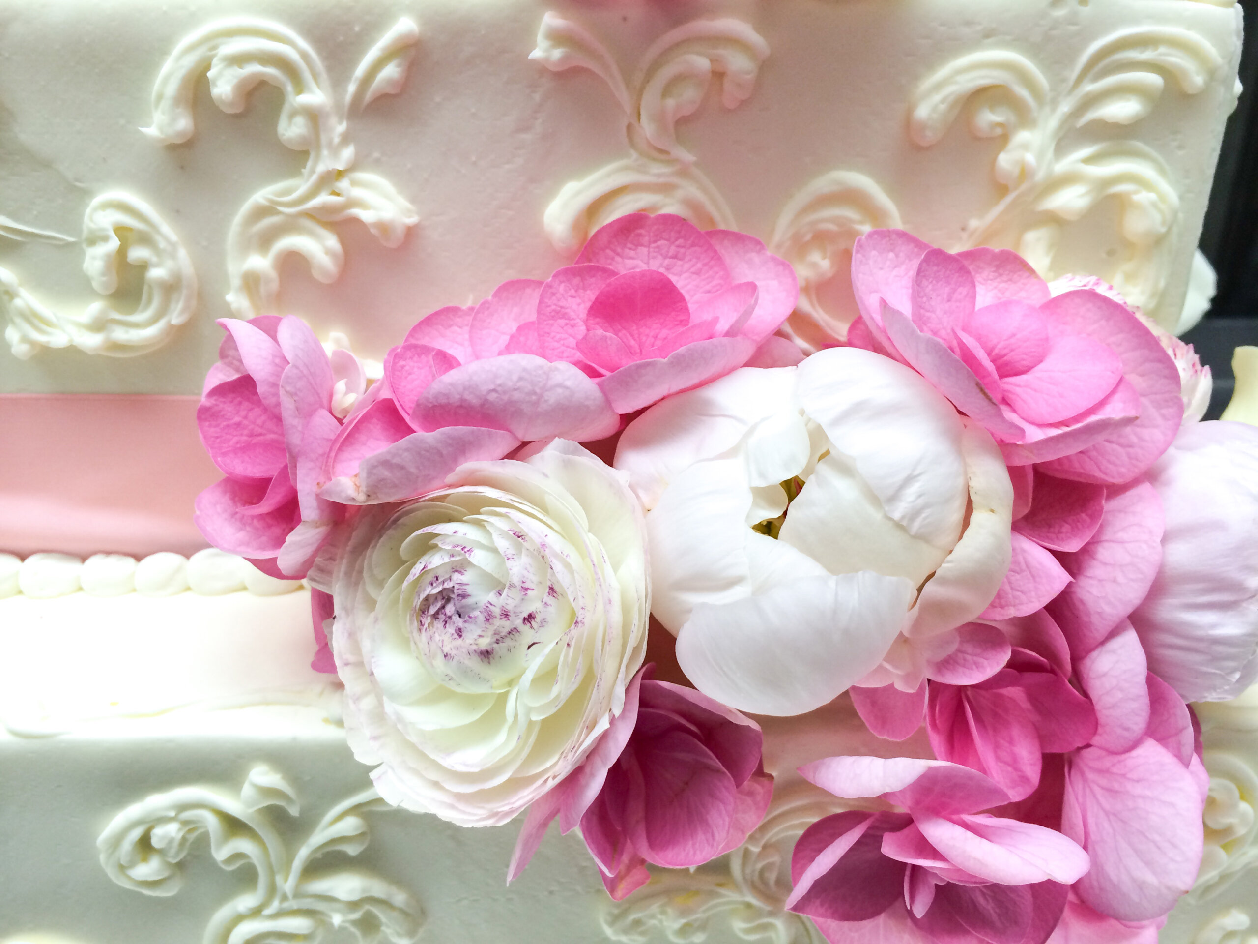 Custom Cake Florals